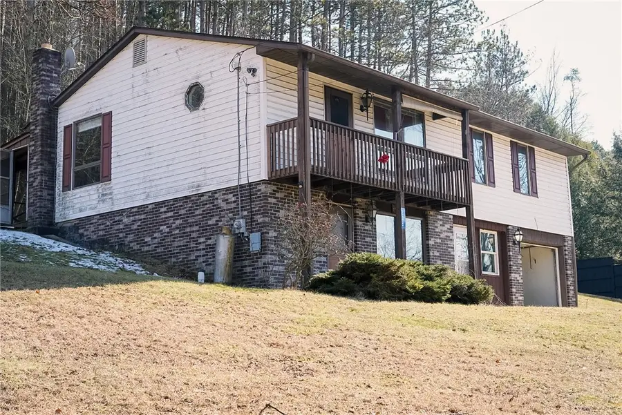 238 Victoria Way, Leechburg, PA 15656 - #2