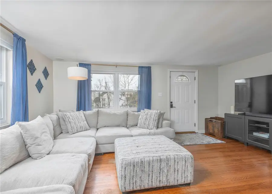 276 Thompsonville Rd, McMurray, PA 15317 - #3