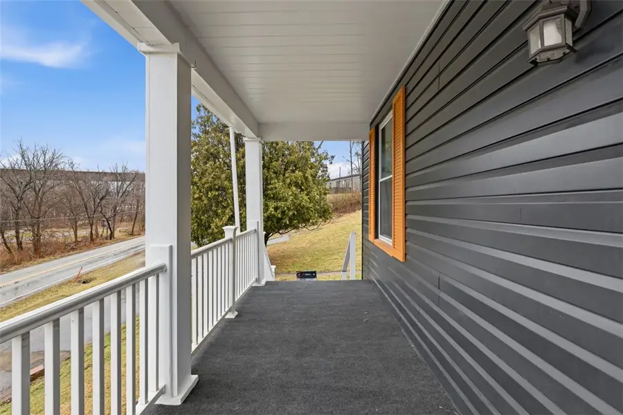 543 Johns Ave, Mount Pleasant, PA 15057 - #2