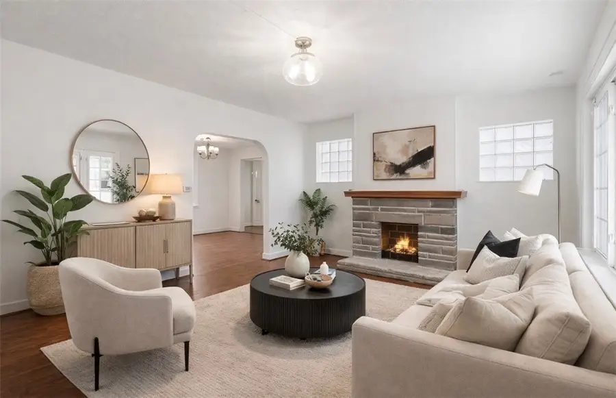 240 Ridgewood Ave, Pittsburgh, PA 15229 - #3