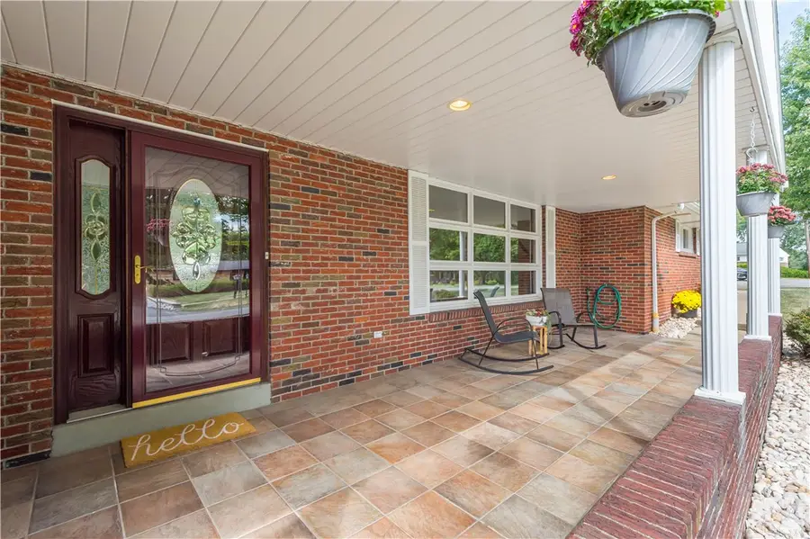 5158 Priscilla Dr, Bethel Park, PA 15102 - #2