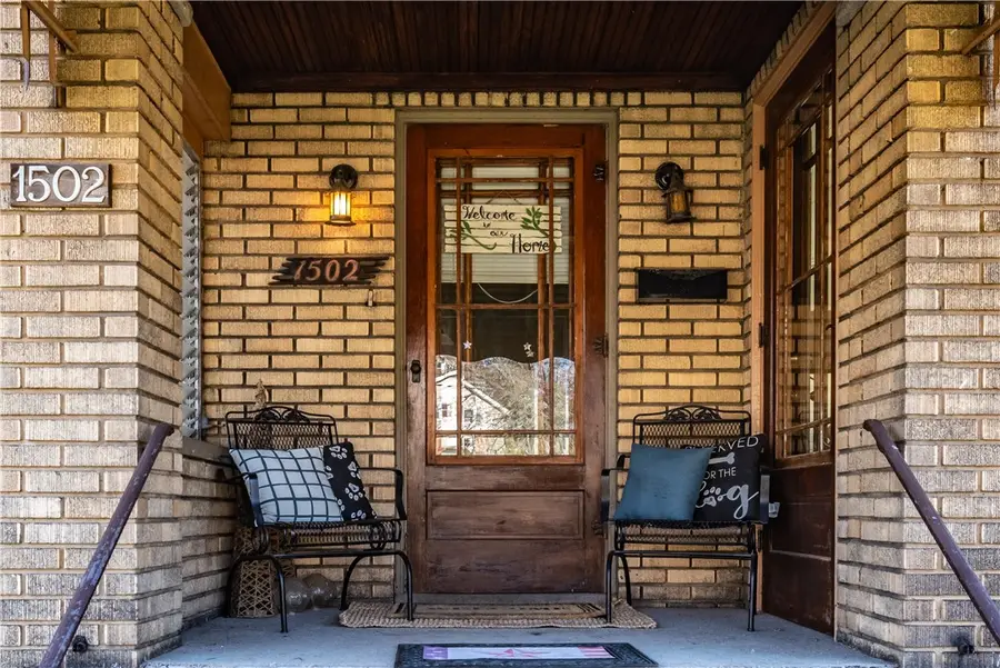 1502 Delaware Avenue, New Castle, PA 16105 - #3