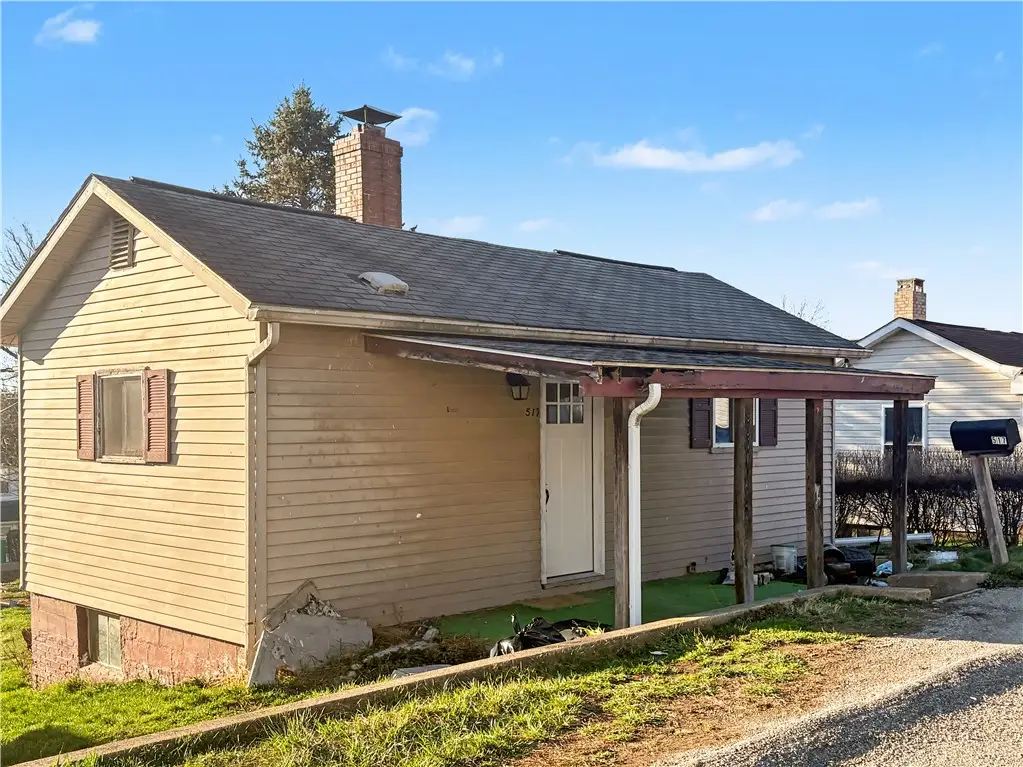 517 Pine St, Mount Pleasant, PA 15666 - #1