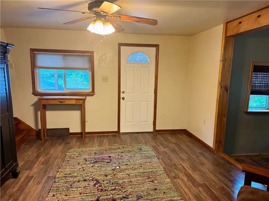 240 Coal Valley Rd, Clairton, PA 15025 - #3