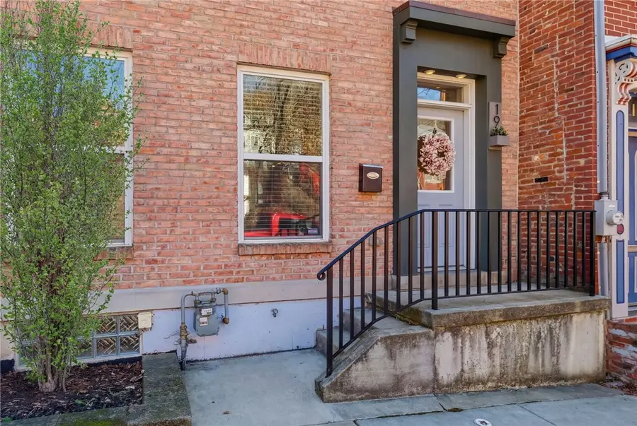 19 Alpine Ave, Pittsburgh, PA 15212 - #2