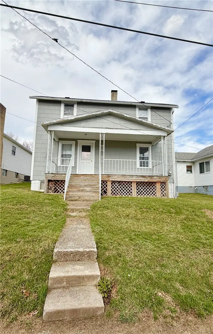 22 Fairview St, Uniontown, PA 15401 - #1