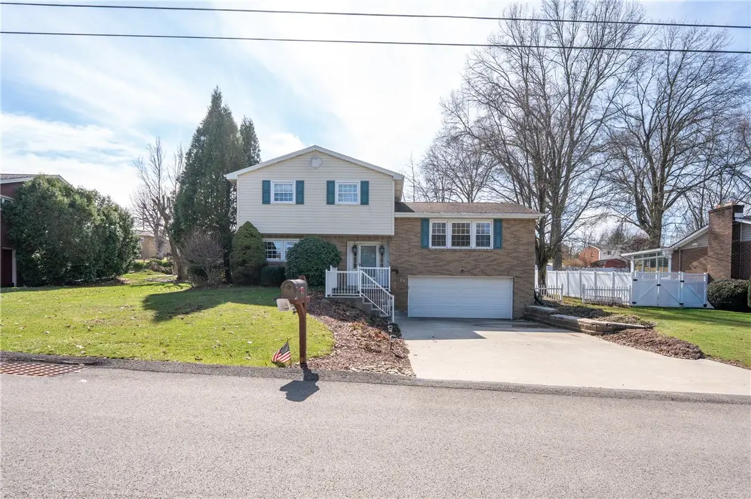 15 Deerfield Dr, Greensburg, PA 15601 - #1