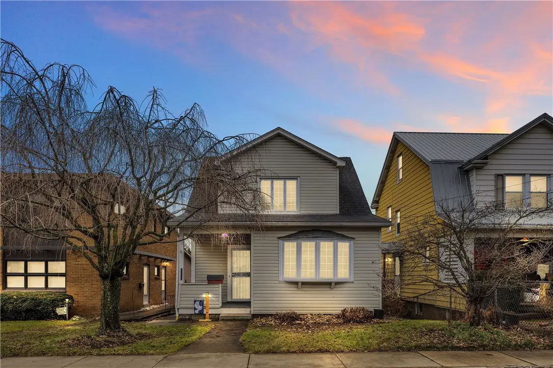 1002 Summit St, McKeesport, PA 15132 - #1