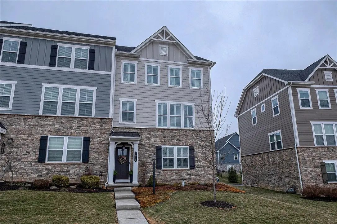 1016 Adair Ave, Valencia, PA 16059 - #1