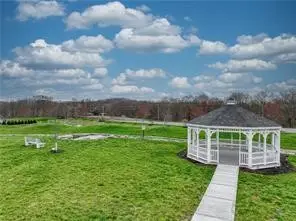 1016 Adair Ave, Valencia, PA 16059 - #3