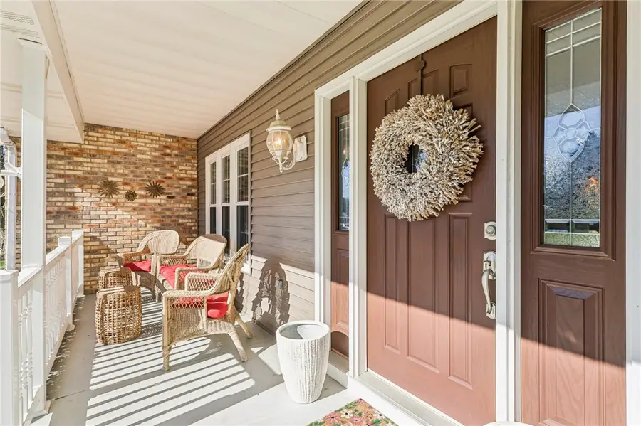 8300 Reagan Dr, Pittsburgh, PA 15237 - #2