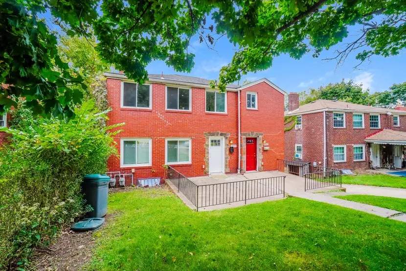 1123-1125 Woodbine St, Pittsburgh, PA 15201 - #3