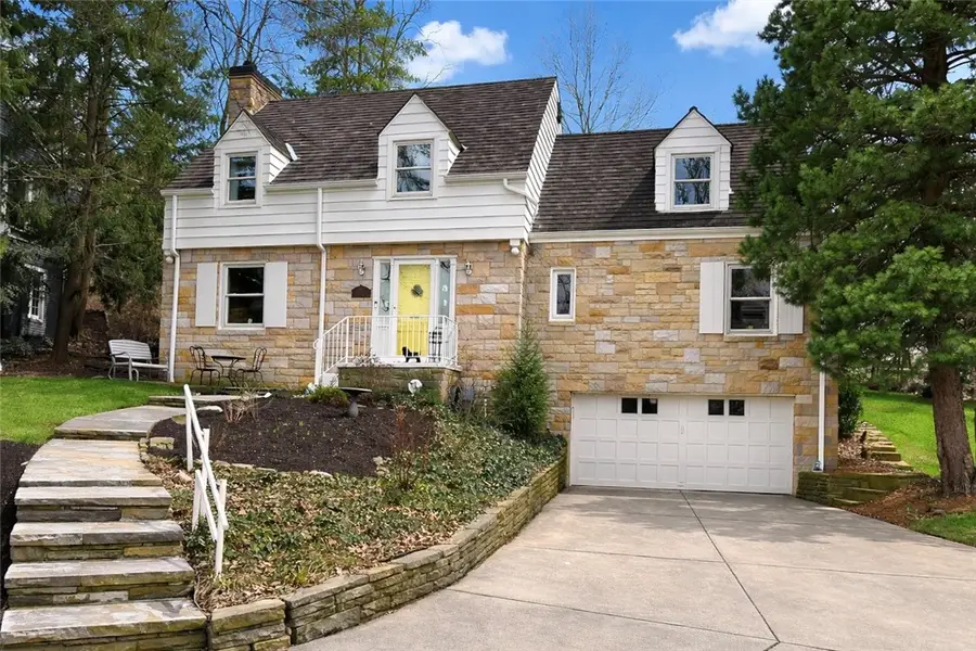 413 Morrison Dr, Pittsburgh, PA 15216 - #2