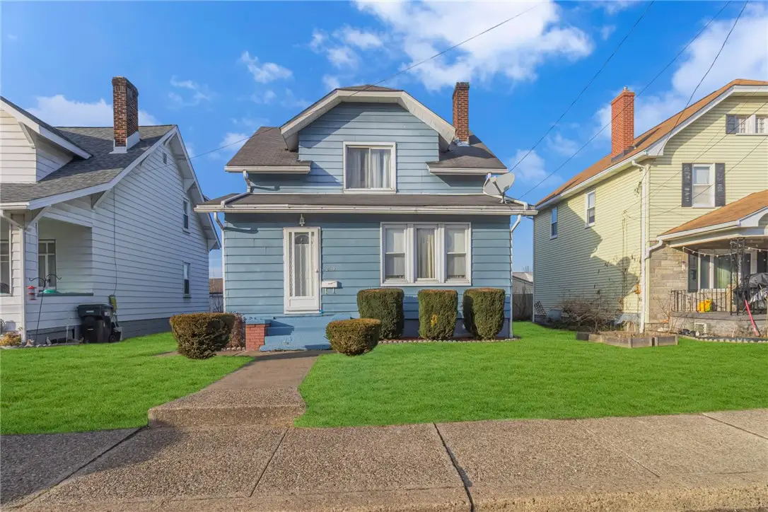 2014 Mclean St, Aliquippa, PA 15001 - #1