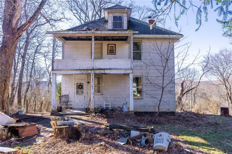 61 Lee St, Valencia, PA 16059 - #2