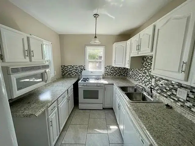 2113 Orchard St, Homestead, PA 15120 - #2