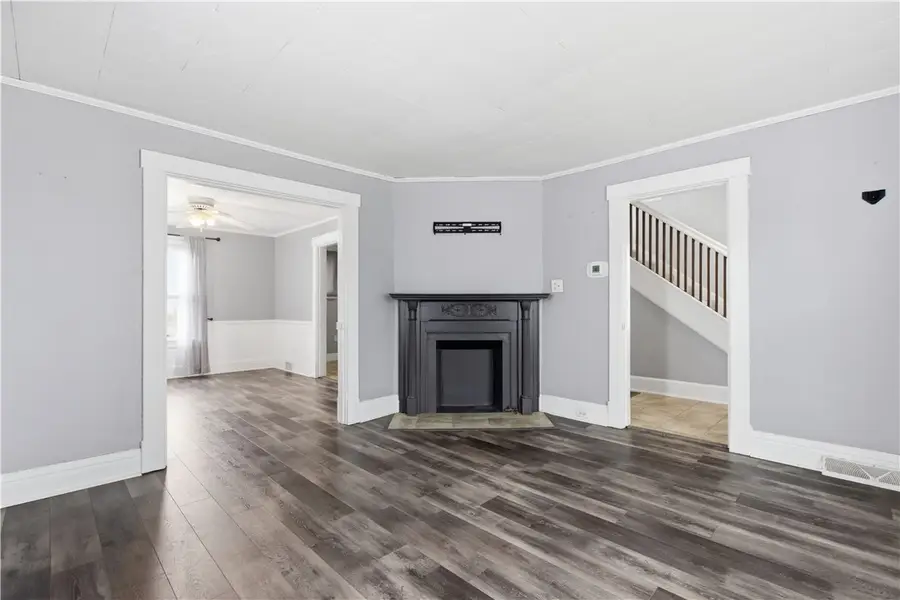 165 Beram Ave, Bridgeville, PA 15017 - #2