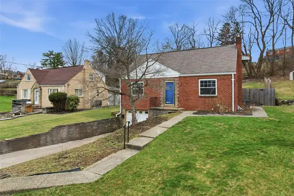 3109 Aniray Cir, Bethel Park, PA 15102