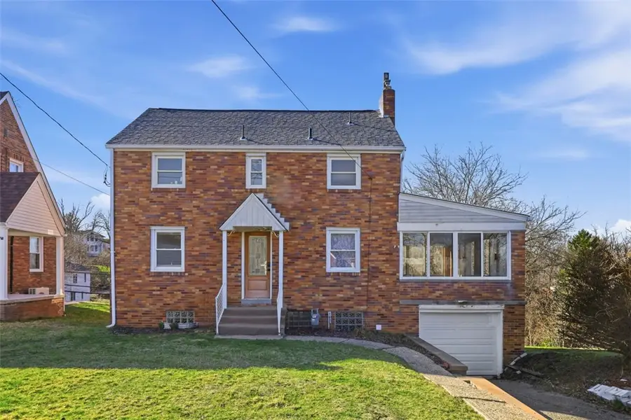 1900 Beechford Avenue, Coraopolis, PA 15108 - #2