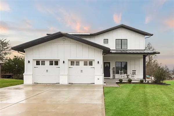 220 Bonnie View Drive, Pine Twp, PA 15090