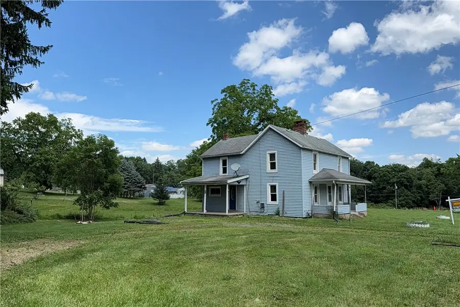 2343 Downing Ln, Hermitage, PA 16148 - #2