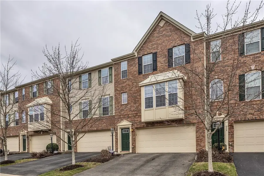 230 Broadstone Dr, Mars, PA 16046 - #3