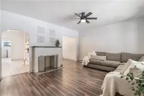 1213 4th Ave, Coraopolis, PA 15108 - #3