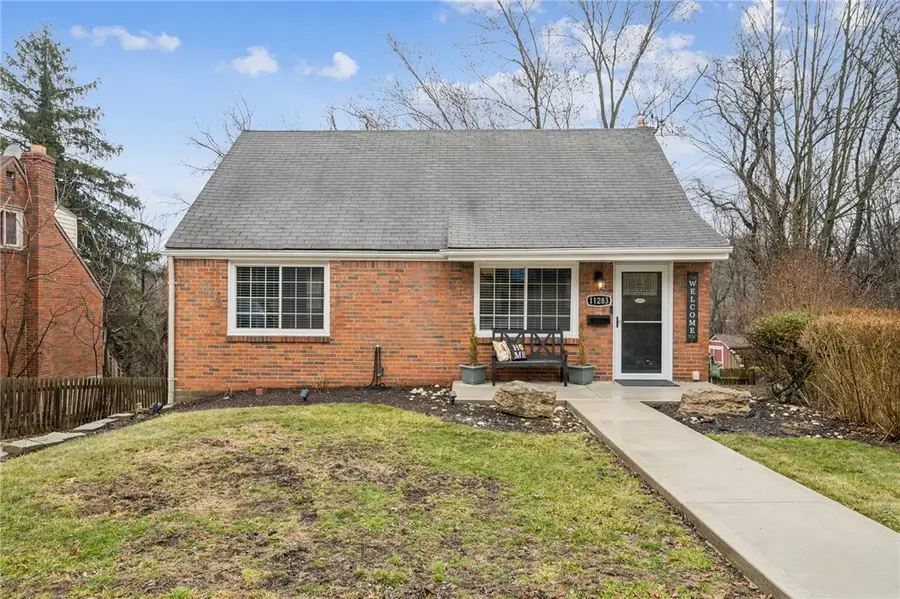11283 Azalea Dr, Pittsburgh, PA 15235 - #2