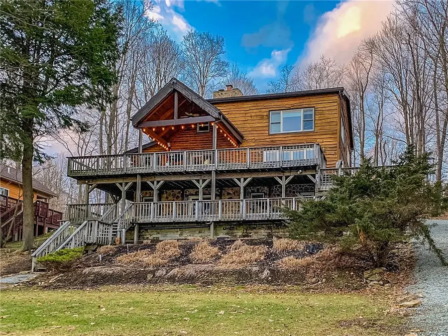 1697 Peninsula Drive, Central City, PA 15926 - #2