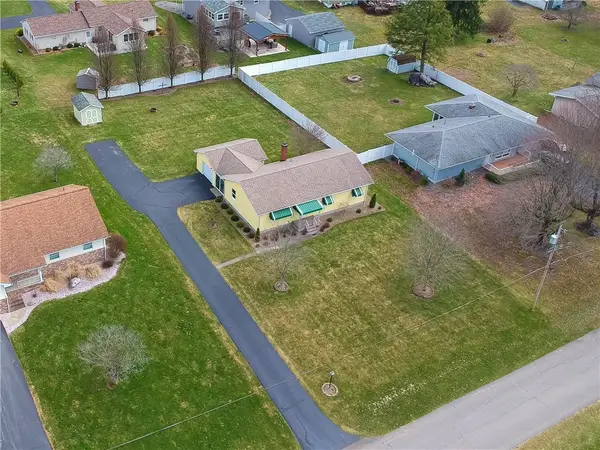 3022 Spring Garden Ave, New Castle, PA 16105