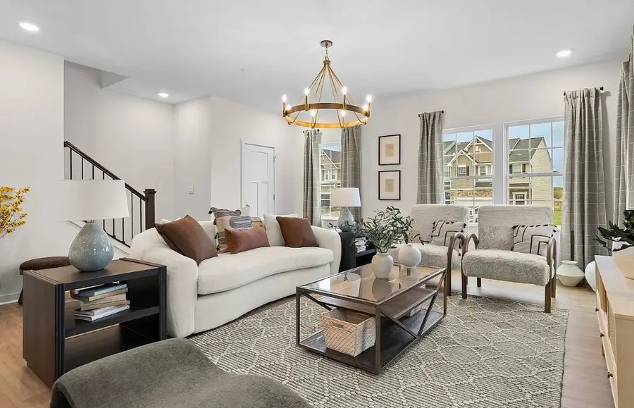 1802 Canterbury Dr #214E, Imperial, PA 15126 - #3