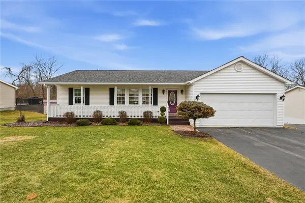 3699 Mitchell Rd, New Castle, PA 16105