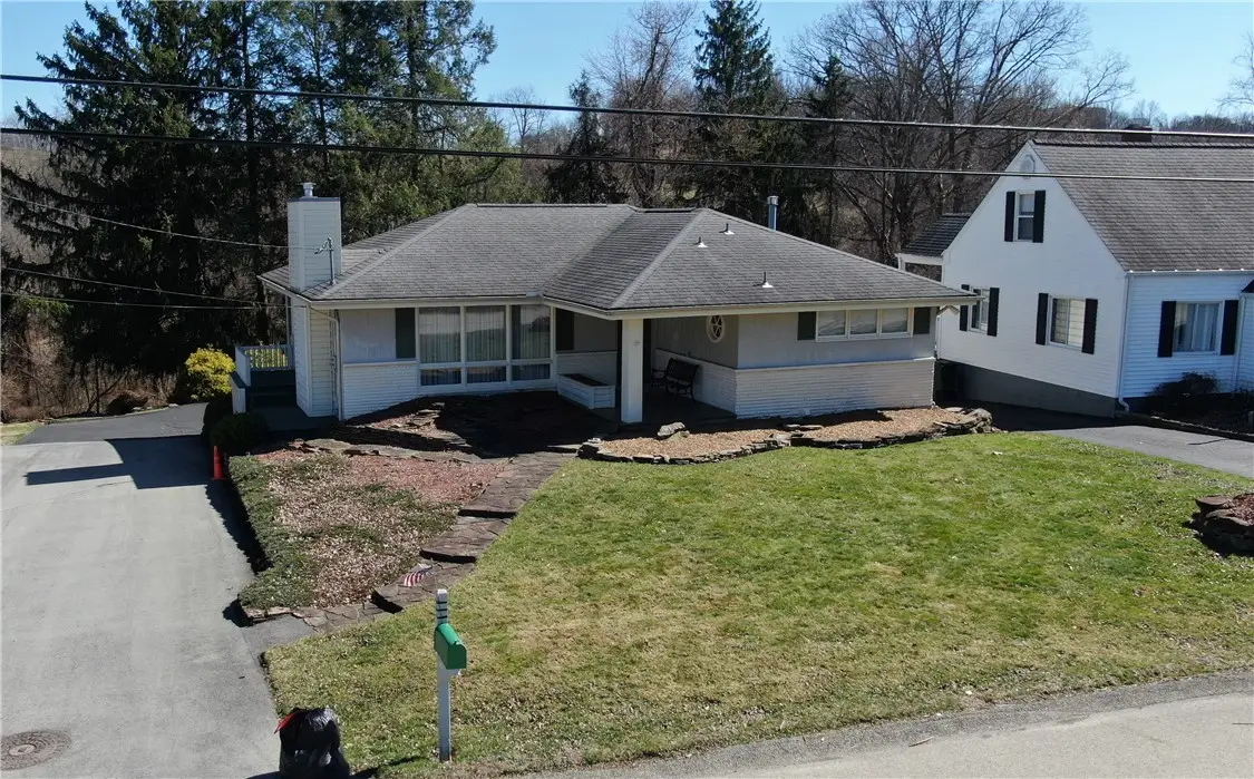 801 Maple Dr, Monongahela, PA 15063 - #1