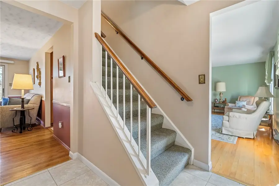 171 Kelvington Dr, Monroeville, PA 15146 - #2