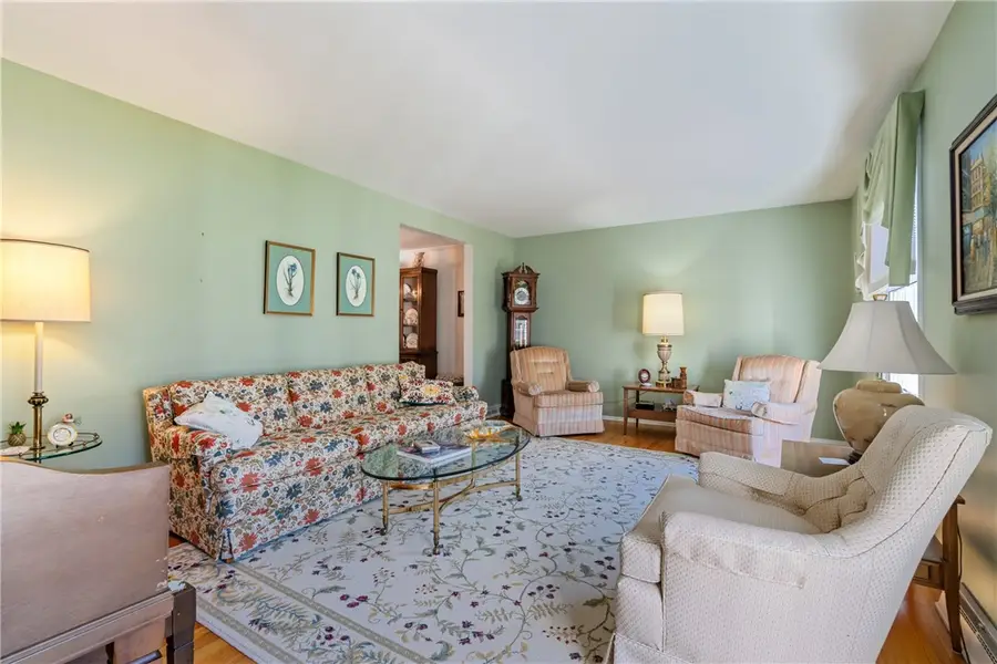 171 Kelvington Dr, Monroeville, PA 15146 - #3