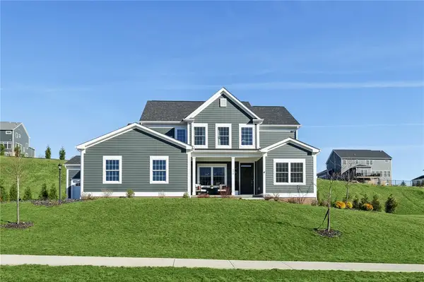 216 Hickory Lane, Mars, PA 16046