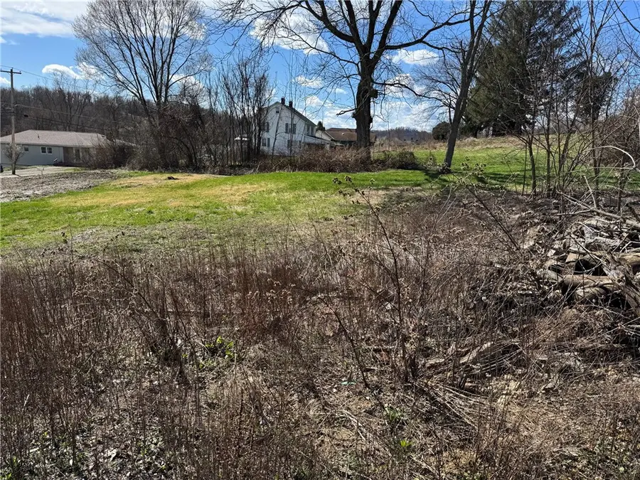 744 Frbk Herbert Rd, New Salem, PA 15468 - #3