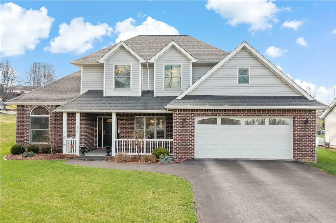 3004 Phillip Dr, Clairton, PA 15025 - #1