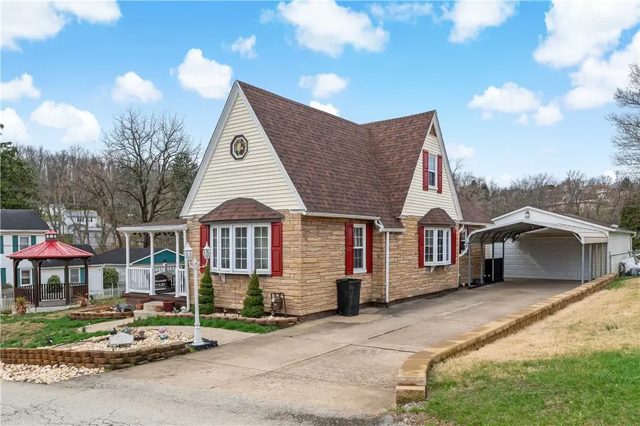 424 Hillman St, Monongahela, PA 15063 - #2