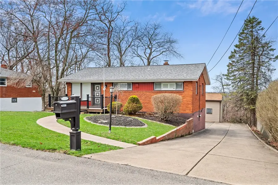 319 Ilex Dr, Pittsburgh, PA 15237 - #2