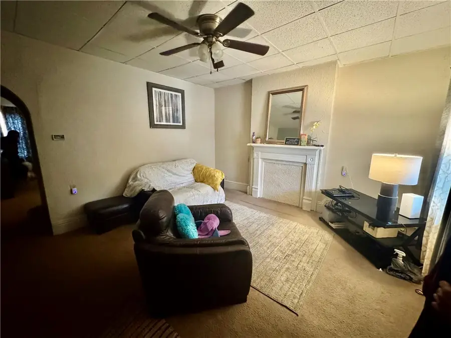 606 E 17th Ave, Homestead, PA 15120 - #3