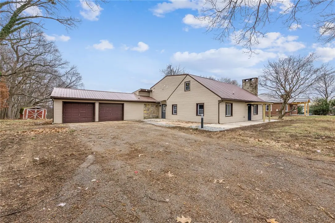 4531 Ridgeview Dr, Greensburg, PA 15601 - #1