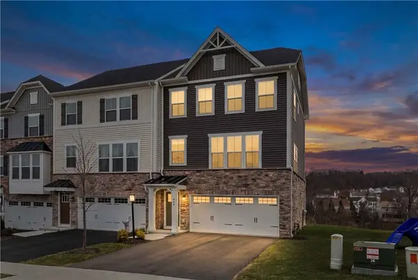 408 Scharberry Ln, Mars, PA 16046