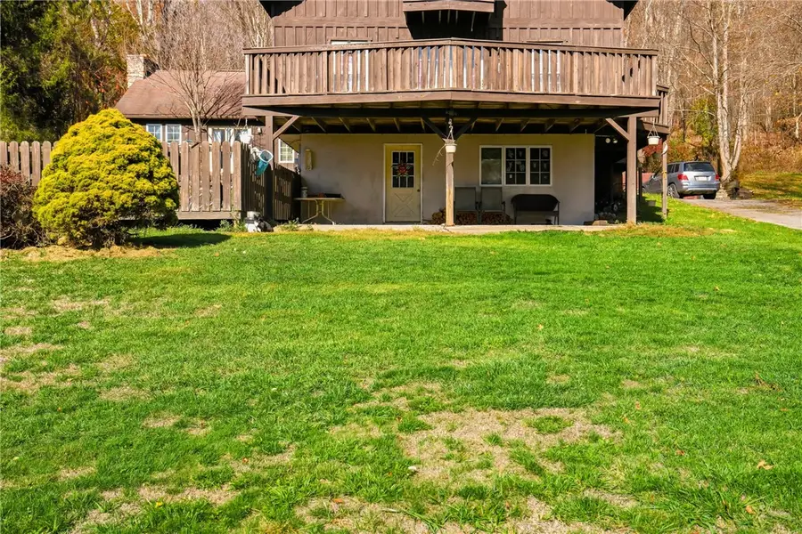 224 Shade St, Hooversville, PA 15936 - #2