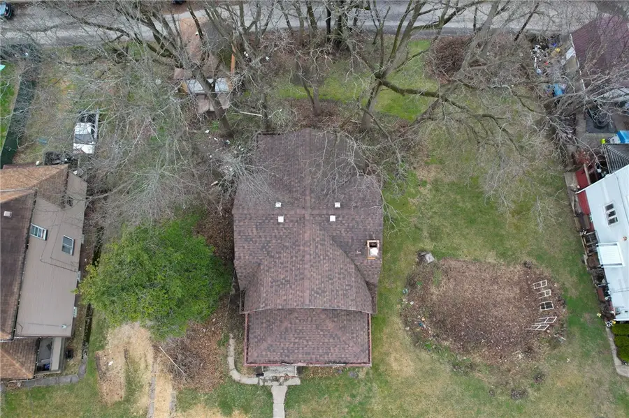 1731 Leishman Ave, New Kensington, PA 15068 - #3