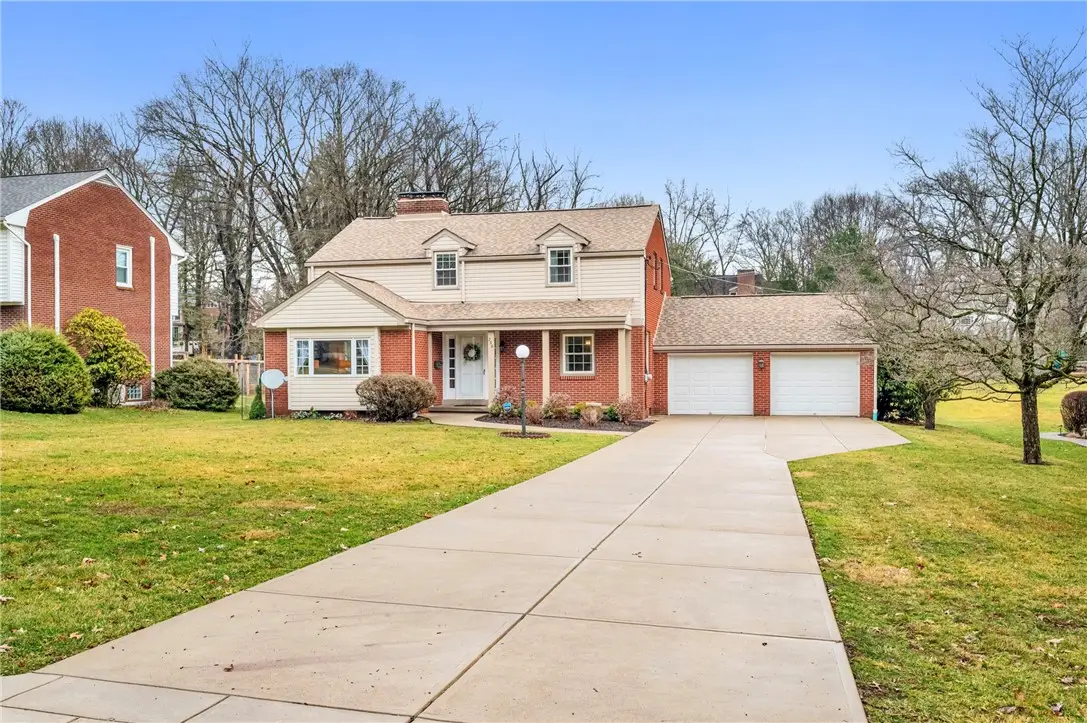 758 14th Street, Oakmont, PA 15139 - #1