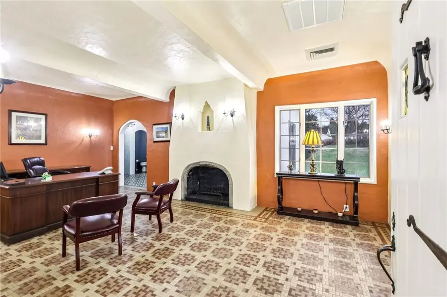 2625 Wilmington Rd, New Castle, PA 16105 - #3