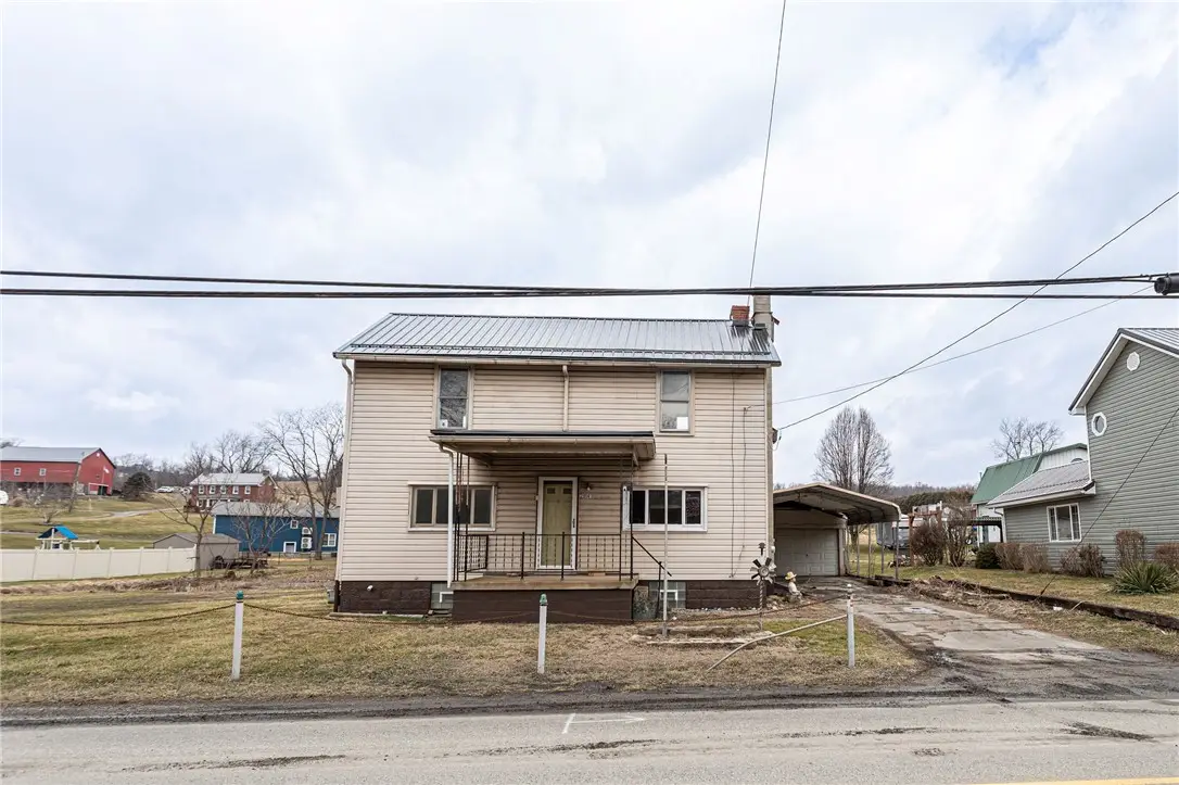 2814 W Crawford Ave, Connellsville, PA 15425 - #1
