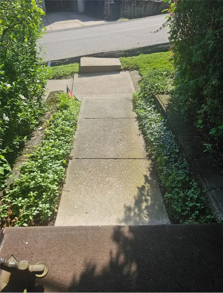 1720 Warriors Rd, Pittsburgh, PA 15205 - #2