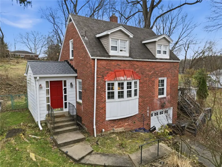 165 Spring Grove Rd, Pittsburgh, PA 15235 - #2